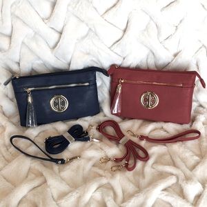 NEW Clutch Wristlet Shoulder Crossbody Purse Navy Blue & Red Bags Gold Hardware